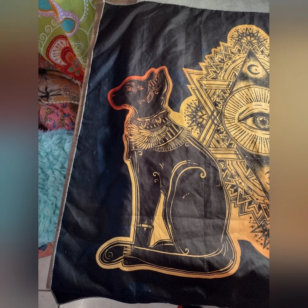 Hot Topic egyptian sphynx cat tapestry
